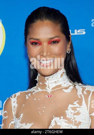 Hollywood, CA. November 2023. Geena Rocero, The OUT100 Party The Ultimate LGBTQ Celebration im NeueHouse Hollywood in Hollywood, Kalifornien am 9. November 2023. Quelle: Faye Sadou/Media Punch/Alamy Live News Stockfoto