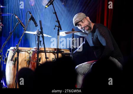 Die spanische Neo-Jazz-Band PATAX mit Jorge PÃ rez Percussion live mit dem Programm Michael Jacksons Flamenco, Latin & Jazz Fusion in den Ostrastudios im Rahmen der Jazztage Dresden. *** Die spanische Neo-Jazz-Band PATAX mit Jorge PÃ rez Percussion live mit dem Programm Michael Jacksons Flamenco, Latin Jazz Fusion in den Ostrastudios im Rahmen der Jazztage Dresden Stockfoto