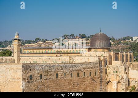 Blick auf die historische Al-Aqsa Moschee in al-Haram al-Sharif, Jerusalem Altstadt Stockfoto