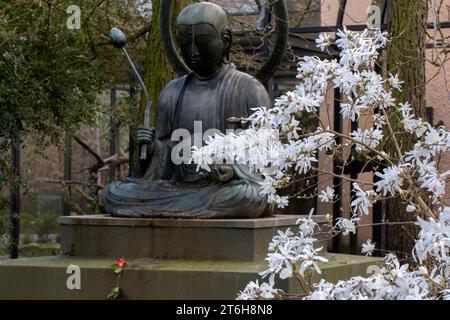 Bodhisattva Jizô-bosatsu Statue in Amsterdam Niederlande 24-3-2023 Stockfoto