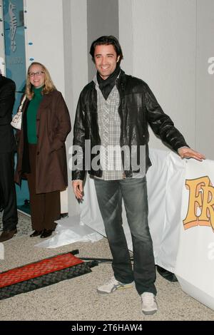 Gilles Marini beim Fraggle Rock Benefit Event. Ankunft im Kitson Store in West Hollywood, CA, 9. Dezember 2009. Foto: Joseph Martinez / Picturelux Stockfoto