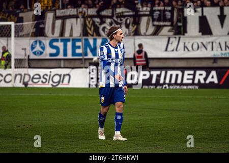 Halmstad, Schweden. November 2023. Lucas Kaahed (23) vom IFK Göteborg, das während des Allsvenskan-Spiels zwischen IFK Göteborg und AIK bei Gamle Ullevi in Göteborg zu sehen war. (Foto: Gonzales Photo - Amanda Persson). Stockfoto