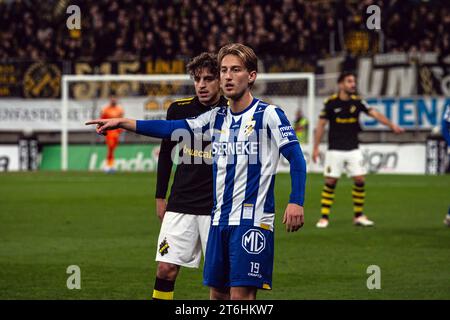 Halmstad, Schweden. November 2023. Arbnor Mucolli (19) von IFK Göteborg, das während des Allsvenskan-Spiels zwischen IFK Göteborg und AIK bei Gamle Ullevi in Göteborg zu sehen war. (Foto: Gonzales Photo - Amanda Persson). Stockfoto