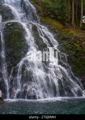 Giessbach-Wasserfall am Brienzersee im Kanton Bern Stockfoto