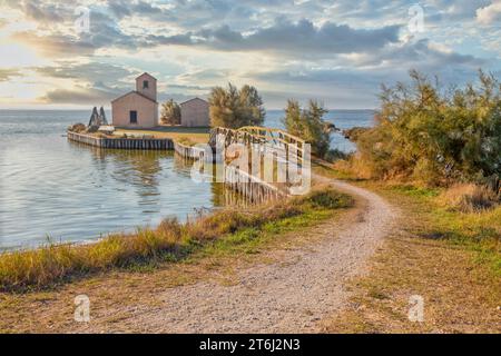 Italien, Emilia Romagna, Viertel Ferrara, Parco del Delta del Po, das Bauernhaus „Casone Donnabona“ in den Tälern von Comacchio Stockfoto