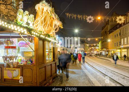 Deutschland, Baden-Württemberg, Durlach, Weihnachtsmarkt. Stockfoto