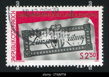 ÖSTERREICH - UM 1980: Briefmarke gedruckt von Österreich, zeigt das Amtsblatt von Linz, um 1980 Stockfoto