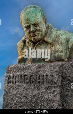 Winston Churchill Skulptur in Kopenhagen. Er erinnert an seine und die britische Hilfe für Dänemark während des Zweiten Weltkriegs Stockfoto