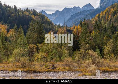 Rissbachtal, Naturschutzgebiet Karwendel, Alpen, Tirol, Österreich, Europa, Stockfoto