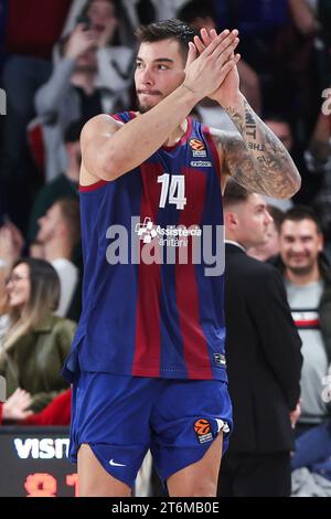 Willy Hernangomez vom FC Barcelona während der regulären Saison der Turkish Airlines EuroLeague am 10. November 2023 in Barcelona, Spanien. (Foto: David Ramirez/Dax Images) Stockfoto