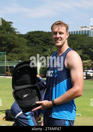 Bangalore, Indien. November 2023. ICC Men’s Cricket World Cup INDIEN 2023: Trainingssitzung von Neuseeland, Indien und Irland fand heute statt. Einige Bilder vom selben Kyle Jameson Credit: Seshadri SUKUMAR/Alamy Live News Stockfoto