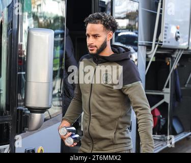 Barry Cotter #17 von Barnsley kommt während des Spiels Derby County gegen Barnsley in der Sky Bet League 1 am 11. November 2023 im Pride Park Stadium, Derby, Großbritannien (Foto: Mark Cosgrove/News Images) in Derby, Großbritannien am 11. November 2023. (Foto: Mark Cosgrove/News Images/SIPA USA) Stockfoto