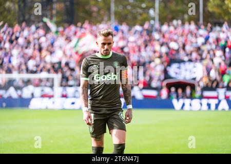 11. November 2023, Madrid, Spanien: Aleix Garcia aus Girona wurde während des Fußballspiels La Liga EA Sports 2022/23 zwischen Rayo Vallecano und Girona im Estadio de Vallecas in Madrid gesehen. (Kreditbild: © Alberto Gardin/ZUMA Press Wire) NUR REDAKTIONELLE VERWENDUNG! Nicht für kommerzielle ZWECKE! Stockfoto