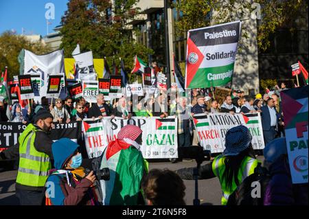 London, Großbritannien. November 2023. Palästina Protest March, London, UK Credit: Mary-Lu Bakker/Alamy Live News Stockfoto