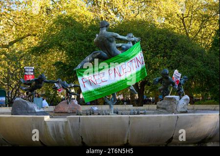 London, Großbritannien. November 2023. Palästina Protest March, London, UK Credit: Mary-Lu Bakker/Alamy Live News Stockfoto