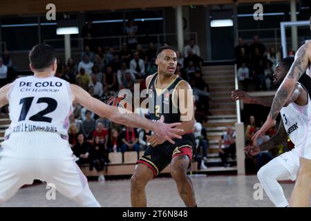 Monaco-Spieler #2 Jordan Loyd wird am 7. Tag der Turkish Airlines Euroleague Basketball beim Sieg von Monaco 80-70 gegen Asvel am 10. November 2023 in Monaco, Monaco, in Aktion gesehen. Foto: Laurent Coust/ABACAPRESS.COM. Stockfoto