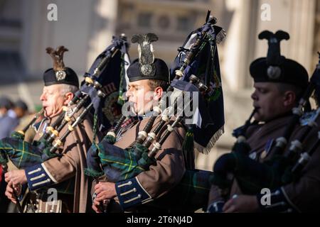 11. November 2023 Waffenstillstandstag im Cenotaph Whitehall London UK während einer Hochsicherheitsoperation, um den Cenotaph zu schützen. Credit Ian DavidsonAlamy Live News Stockfoto