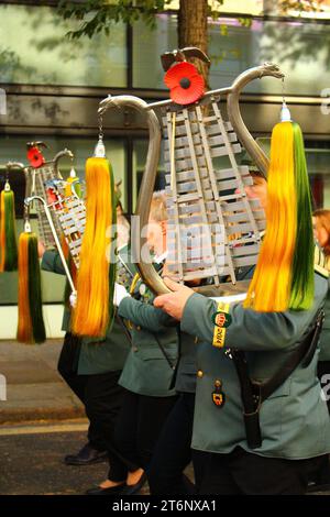 London, Großbritannien. November 2023. Die diesjährige Lord Mayor's Show für den neuen Lord Mayor, Michael Mainelli, zeigte über 7.000 Menschen, darunter zahlreiche Wagen der Armee als Teil der drei Meilen langen Parade. Quelle: Aldercy Carling/Alamy Live News Stockfoto