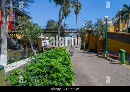 Die Seufzerbrücke, eine Touristenattraktion im Barranco-Viertel von Lima Peru. Stockfoto