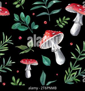 Nahtloses Muster von Fliegenpilzen und Blättern auf schwarzem Hintergrund. Aquarellillustration mit Pilzen und Farn. Verzierung zum Bedrucken von Stoff Stockfoto