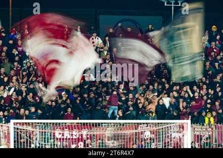 Monza, Italien. November 2023. Fans von Torino FC, während des AC Monza vs Torino FC, Serie A, im U-Power Stadium. Quelle: Alessio Morgese/Alessio Morgese/Emage/Alamy Live News Stockfoto