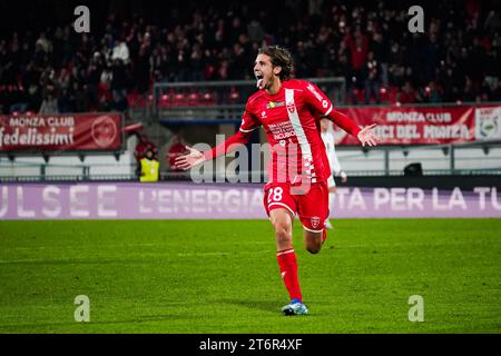 Monza, Italien. November 2023. Andrea Colpani feiert beim AC Monza gegen Torino FC, Serie A, im U-Power Stadium ein Tor. Quelle: Alessio Morgese/Alessio Morgese/Emage/Alamy Live News Stockfoto