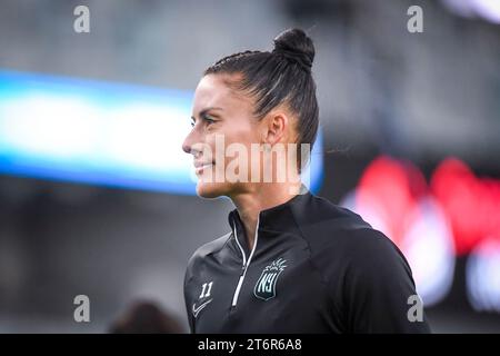 San Diego, Vereinigte Staaten, 11. November 2023: Ali Krieger (11 Gotham FC) während der Aufwärmphase vor der National Women’s Soccer League Championship zwischen OL Reign und Gotham FC im Snapdragon Stadium in San Diego, CA USA (NUR REDAKTIONELLE VERWENDUNG). (Rebekah Wynkoop/SPP) Stockfoto