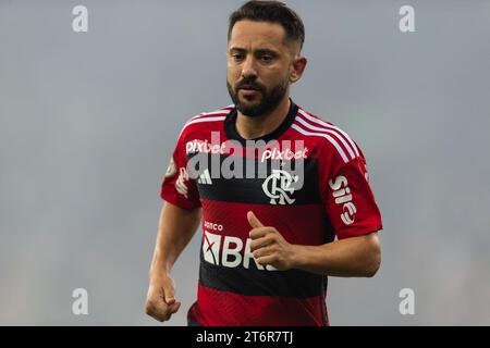 11. November 2023, Rio de Janeiro, Brasilien: EVERTON RIBEIRO aus Flamengo während des Spiels zwischen Flamengo und Fluminense als Teil der Brasileirao Serie A 2023 im Maracana Stadium am 11. November 2023 in Rio de Janeiro, Brasilien. (Kreditbild: © Ruano Carneiro/ZUMA Press Wire) NUR REDAKTIONELLE VERWENDUNG! Nicht für kommerzielle ZWECKE! Stockfoto