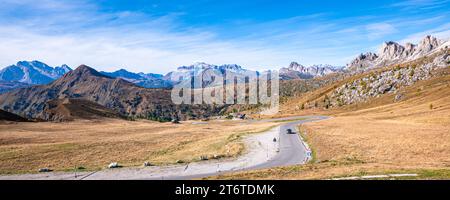 Blick auf die Dolomiten vom Giau Pass, Italien Stockfoto