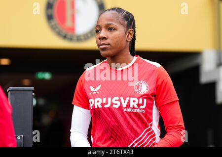 Rotterdam - Celainy Obispo von Feyenoord V1 während des Spiels zwischen Feyenoord V1 und AZ V1 bei Nieuw Varkenoord am 12. November 2023 in Rotterdam, Niederlande. (Box to Box Pictures/Yannick Verhoeven) Stockfoto