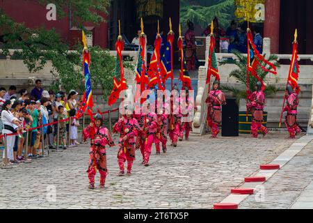 Zeremonie in den Ming-Gräbern in der Nähe von Peking in China Stockfoto