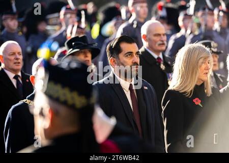 Der erste Minister Humza Yousaf nimmt an der Gedenkfeier am Sonntag in Edinburgh City Chambers auf der Royal Mile Teil. Quelle: Euan Cherry Stockfoto