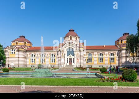 Zentrale Mineralbäder und Brunnen, Tsentralna Banya Park, Stadtzentrum, Sofia, Republik Bulgarien Stockfoto