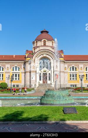 Zentrale Mineralbäder und Brunnen, Tsentralna Banya Park, Stadtzentrum, Sofia, Republik Bulgarien Stockfoto