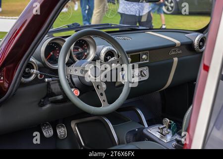 Totem GT Electric, ausgestellt auf der Salon Privé Concours d’Elégance Motorshow im Blenheim Palace. Stockfoto