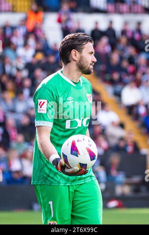 Er Stahl Dimitrievski von Rayo Vallecano während des Fußballspiels der La Liga zwischen Rayo Vallecano und Girona 2022 in Estadio de Vallecas. Endergebnis: Rayo Vallecano 1:2 Girona. Stockfoto