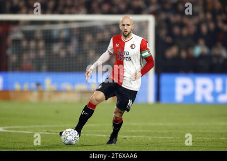 ROTTERDAM - Gernot Trauner of Feyenoord während des niederländischen Eredivisie-Spiels zwischen Feyenoord und AZ Alkmaar im Feyenoord Stadion de Kuip am 12. November 2023 in Rotterdam, Niederlande. ANP PIETER STAM DE JONGE Stockfoto