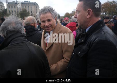 Gilles-William Goldnadel, Anwalt, auf dem bürgermarsch gegen Antisemitismus. Paris, 12. November 2023. Fotos von Jeremy Paoloni/ABACAPRESS.COM Stockfoto