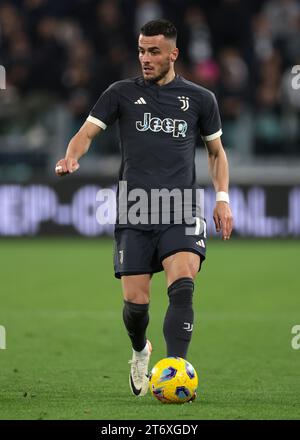 Turin, Italien, 11. November 2023. Flip Kostic of Juventus während des Spiels der Serie A im Allianz Stadium in Turin. Der Bildnachweis sollte lauten: Jonathan Moscrop / Sportimage Stockfoto