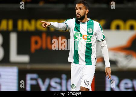 KERKRADE, NIEDERLANDE - 12. NOVEMBER: Marvin Peersman vom FC Groningen trainiert seine Mannschaftskameraden beim niederländischen Keuken Kampioen Divisie Spiel zwischen Roda JC Kerkrade und FC Groningen im Parkstad Limburg Stadion am 12. November 2023 in Kerkrade. (Foto von Orange Pictures) Stockfoto