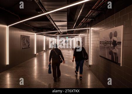 Szenen aus dem Kreis am Flughafen zürich in kloten Schweiz Stockfoto