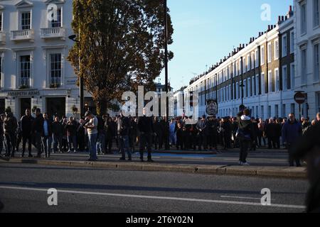 Eine Auswahl von Fotos, die am 11. November 2023 vom pro-palästinensischen Marsch und Waffenstillstandswochenende aufgenommen wurden. Stockfoto