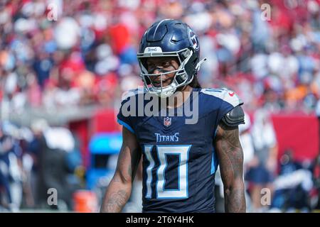 Tampa Bay, Florida, USA, 12. November 2023, Tennessee Titans Spieler DeAndre Hopkins #10 im Raymond James Stadium. (Foto: Marty Jean-Louis) Stockfoto