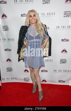 Medical Field PA Natalie Axl besucht OTR präsentiert Comedians for Veterans im Hotel Ziggy, Los Angeles, CA, 11. November 2023 Stockfoto