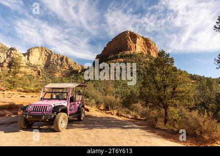 Pink Adventure Tours berühmte Pink Jeep Tour, Sedona, Arizona Stockfoto