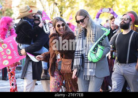 Die Lord Mayor's Show 2023, die auf das Jahr 1215 zurückgeht, als König John den Londoner Bürgern die Autorität gab, ihren Bürgermeister zu wählen. Alderman Michael Mainelli ist der neue Lord Mayor of London, UK. Stockfoto