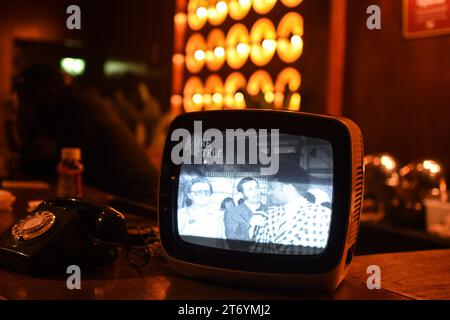 Rumble in the Dschungel ist eine immersive Nachbildung von Muhammad Ali und George Foremans Kampf 1974 in Zaire. Das Rematch hat Dock X verwandelt. Stockfoto