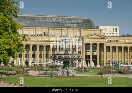 Schloßplatzspringbrunnen, Königsbau, Schloßplatz, Stuttgart, Baden-Württemberg, Deutschland Stockfoto