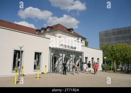 Studentenhaus Studierendenwerk, Karlsruher Institut für Technologie KIT, Adenauerring, Campus Süd, Karlsruhe, Baden-Württemberg, Deutschland Stockfoto