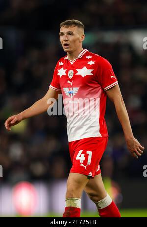 Barnsley's Jack Shepherd während des Spiels der Sky Bet League One im Pride Park, Derby. Bilddatum: Samstag, 11. November 2023. Stockfoto